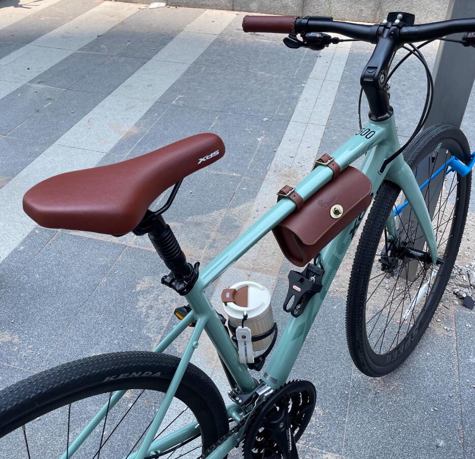 Borsa per trave di poppa per b - Mountain Biking Hip Pack recensione e prezzo